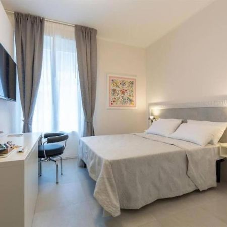 Stylish Four Bedrooms Apartment - Florence Center Экстерьер фото