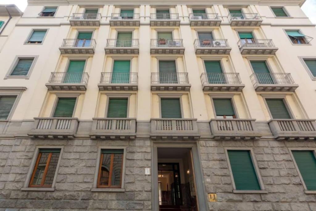 Stylish Four Bedrooms Apartment - Florence Center Экстерьер фото