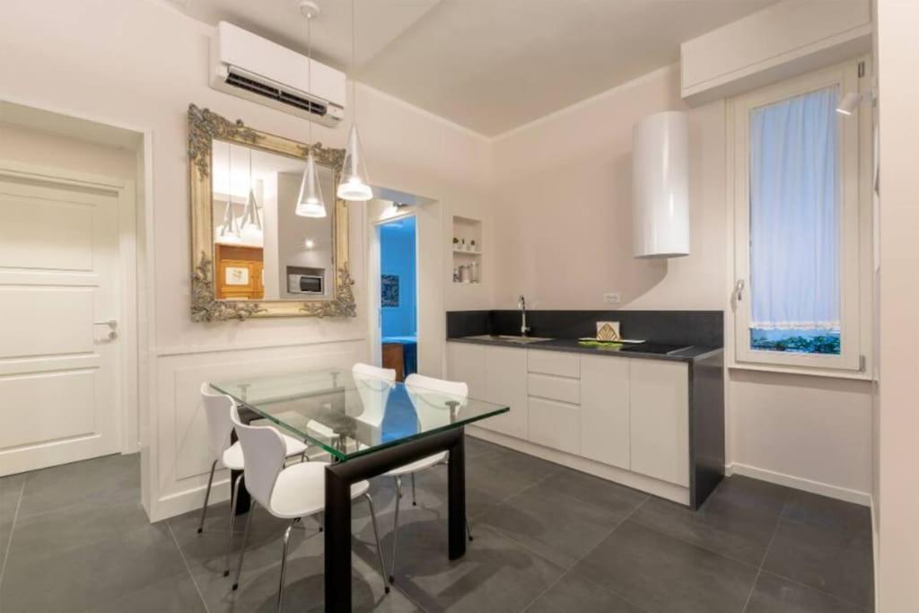 Stylish Four Bedrooms Apartment - Florence Center Экстерьер фото